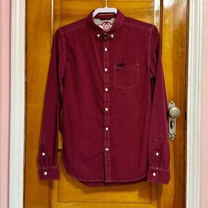 Superdry London Fit Red Navy Plaid Button Down Shirt Men’s Small